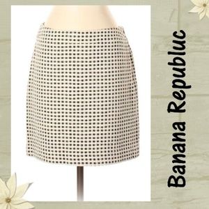 Banana Republic Checkered A-Line Skirt